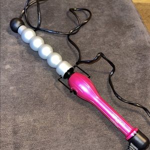 Bed Head Curling Wand- Never been used.
